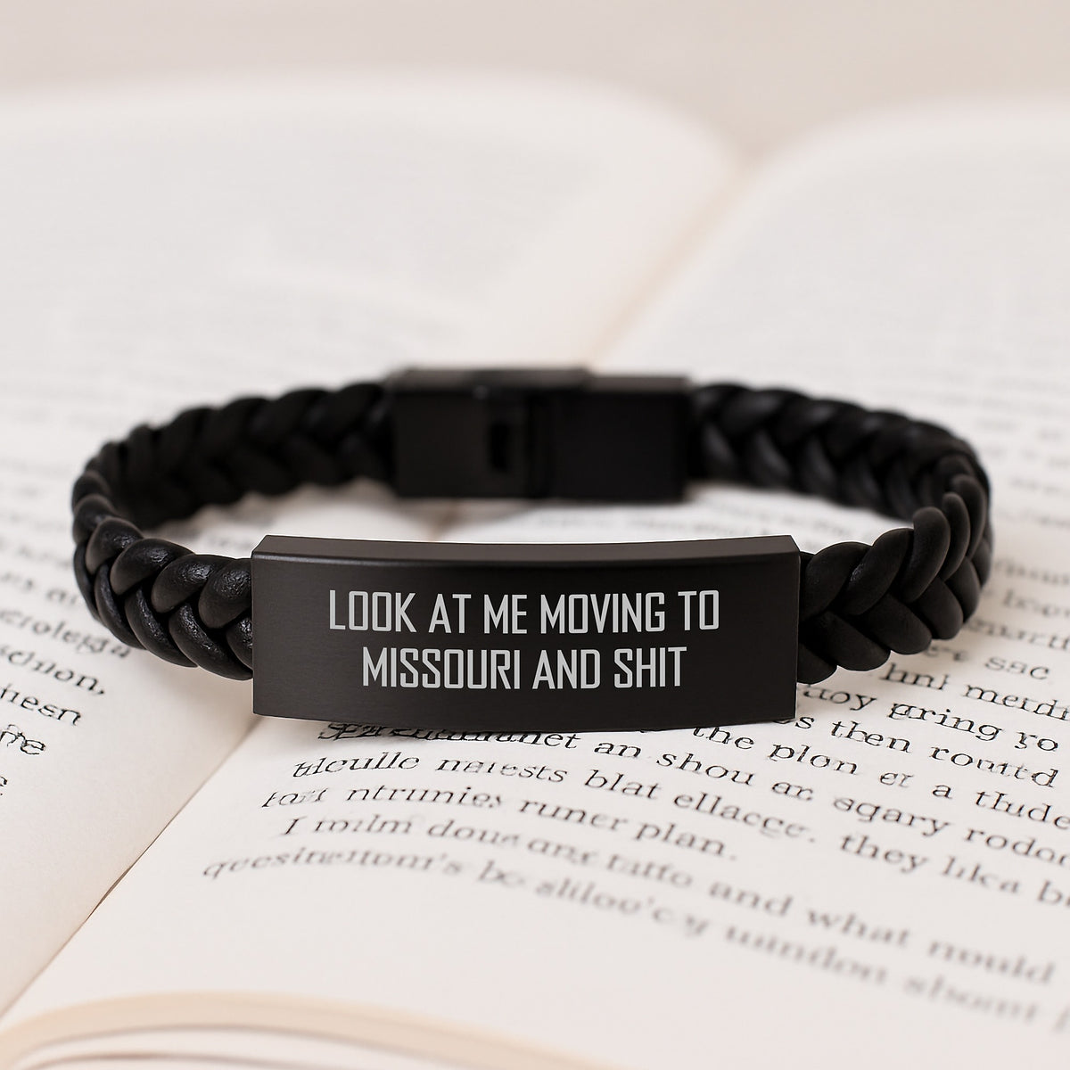 Funny Missouri Gifts for Friends from Men, Unique Interlaced Leather Bracelet Birthday Unique Gifts, Quote 'Look At Me Moving To Missouri And Shit' - Image 3