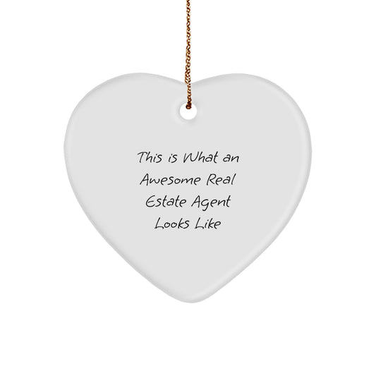 Real Estate Agent Gifts from Men - This Is What An Awesome Real Estate Agent Looks Like Heart Ornament, Perfect for Christmas Unique Gifts for Real Estate Agent Friends, Family - Image 1